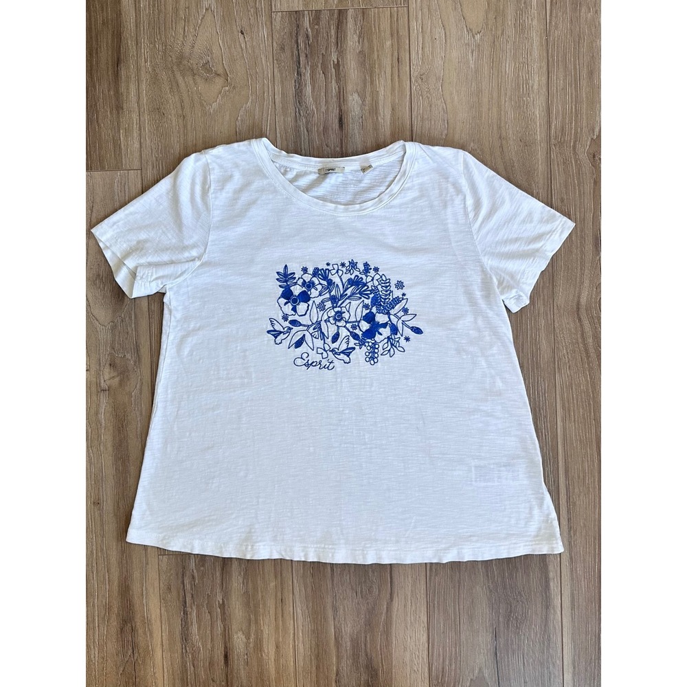 Esprit Cotton Slub Knit T-Shirt Blue Floral Embroidery Size‎ M Coastal Grandma